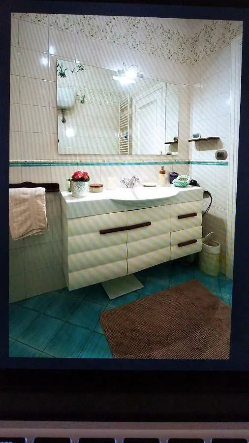 Bed and Breakfast La Casa Sui Tetti Neapel 0*,  Italien