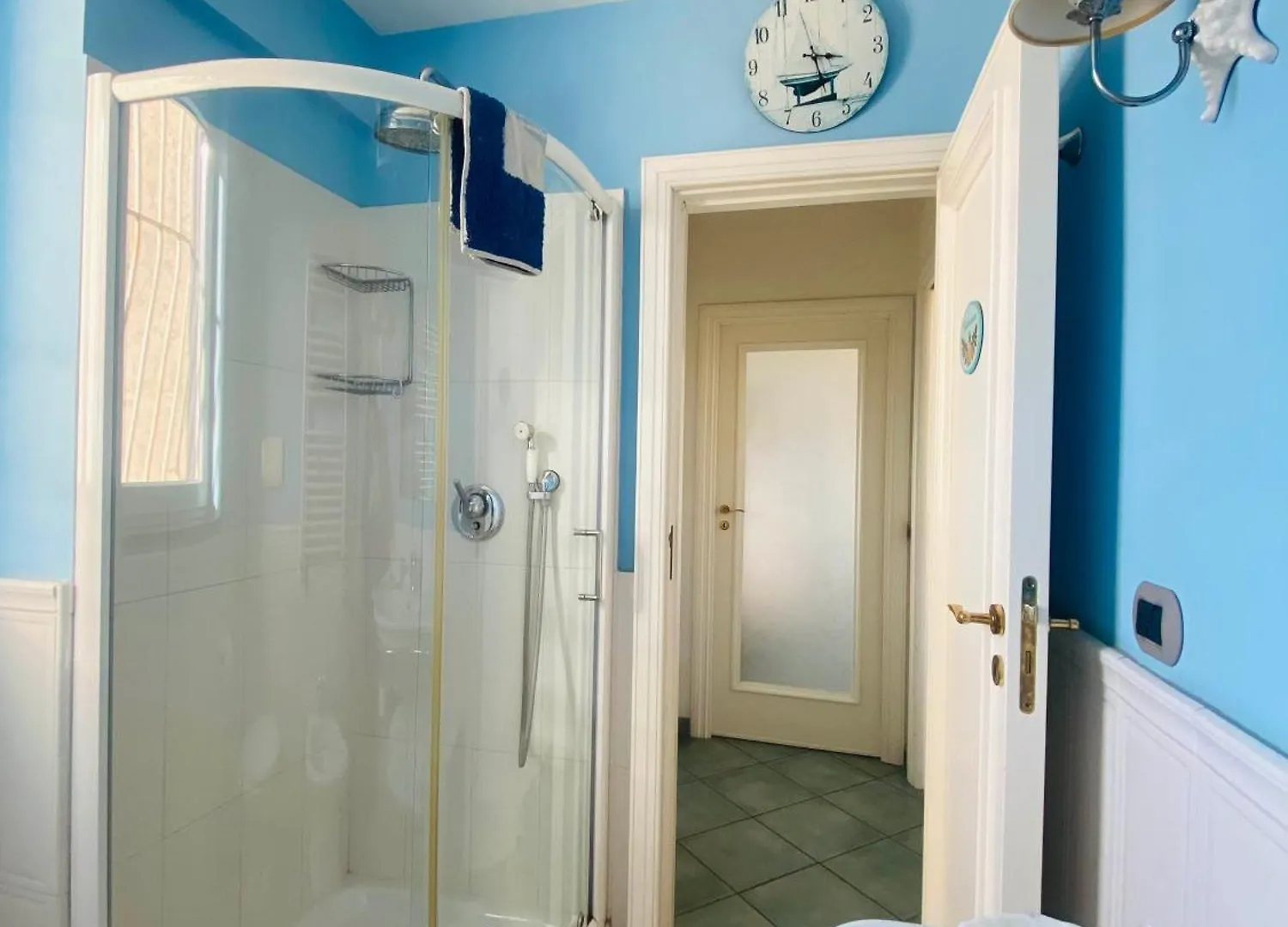 La Casa Sui Tetti Bed & Breakfast Naples Italy